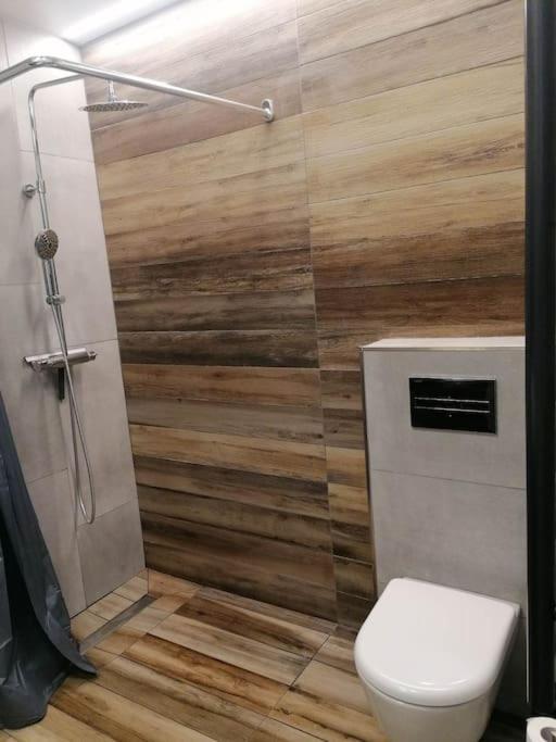 Erdvi Studija Spacious Studio Apartment Self Check In Vilnius Exterior photo