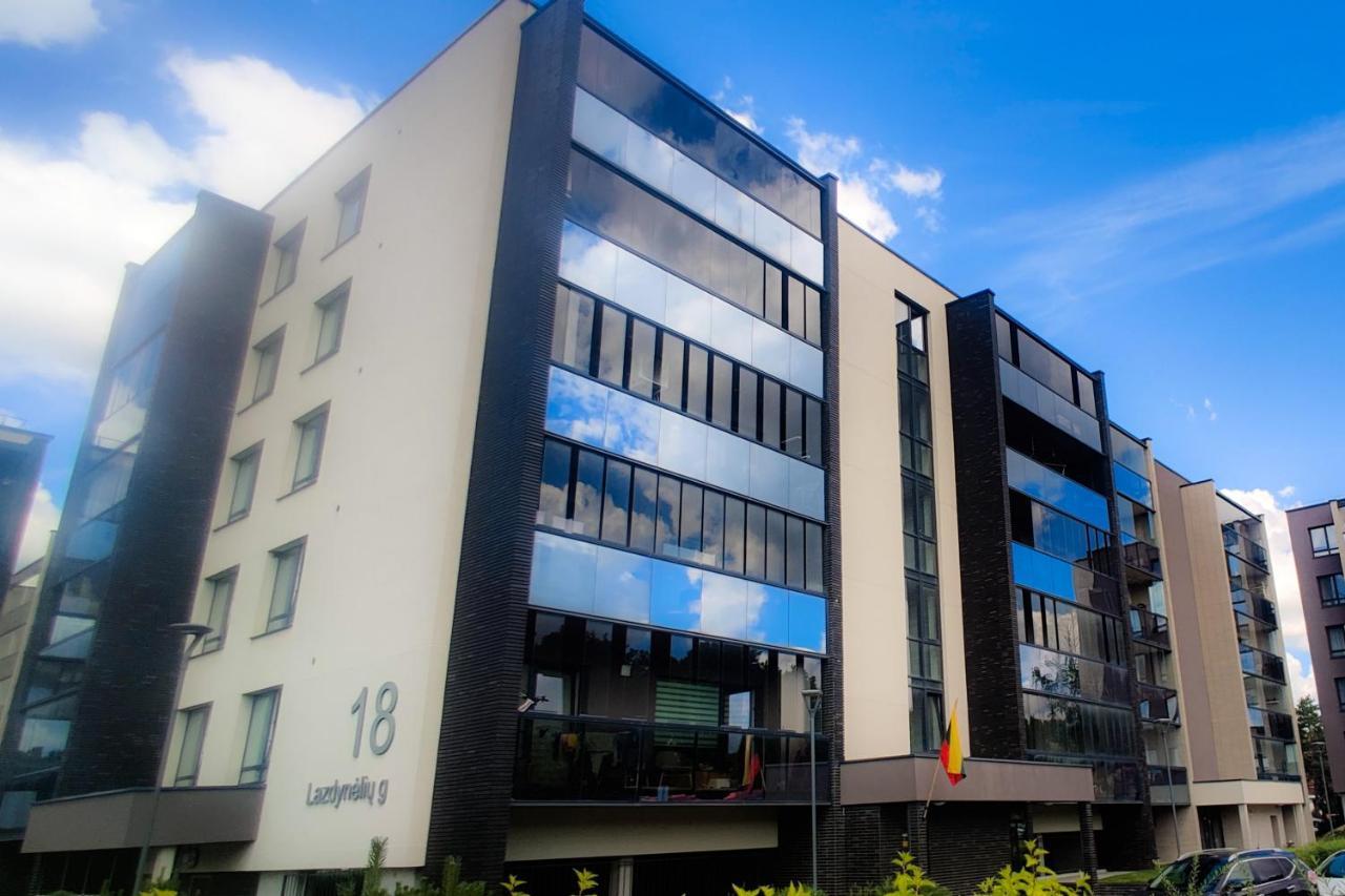 Erdvi Studija Spacious Studio Apartment Self Check In Vilnius Exterior photo